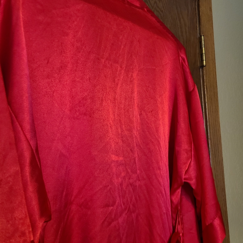Victoria Secret Red Silk Robe - Picture 4 of 6